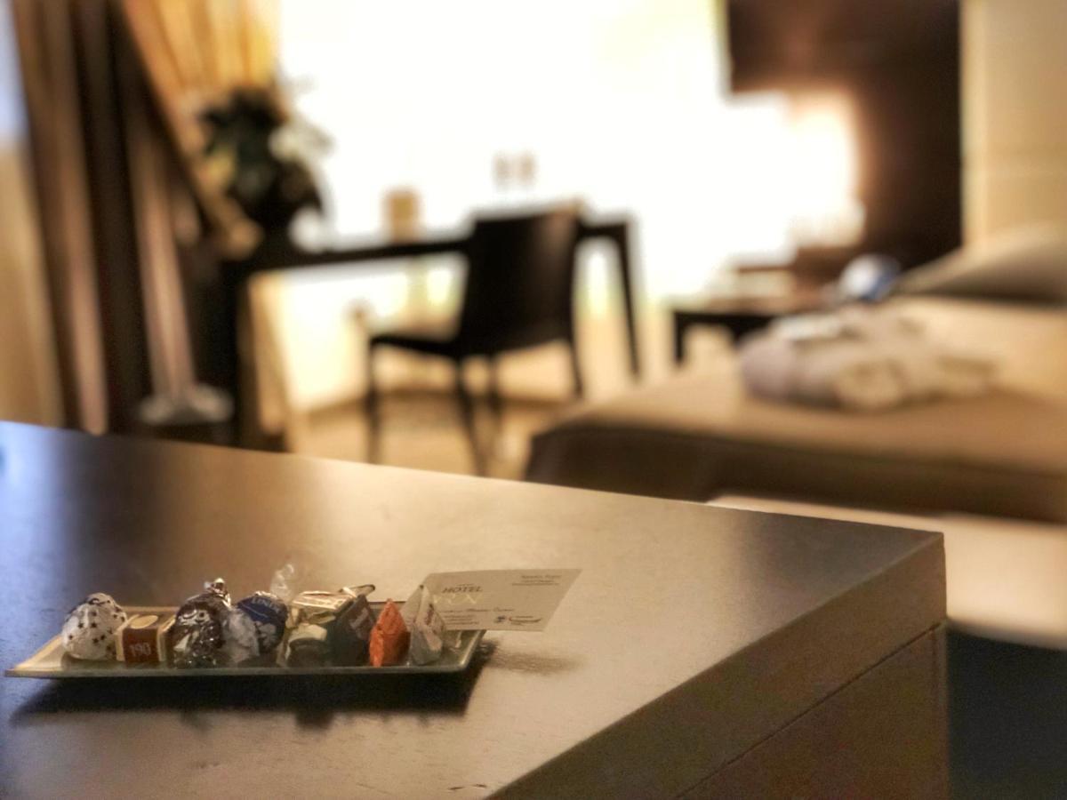 Hotel Airone - Ombrellone Incluso Al Bagno Dolce Vita A Marina Dal 1 Giugno Al 15 Settembre Гроссето Экстерьер фото