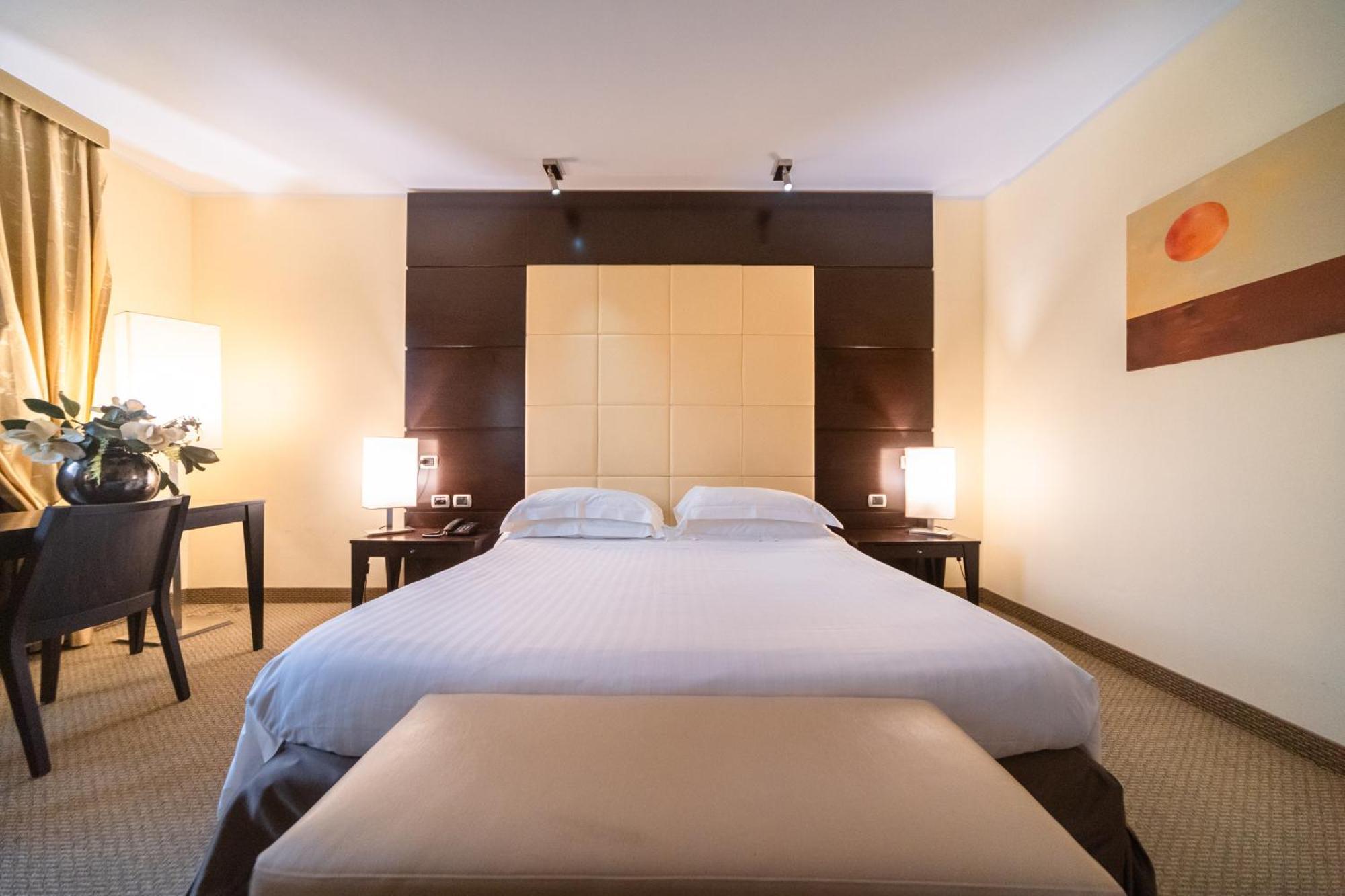 Hotel Airone - Ombrellone Incluso Al Bagno Dolce Vita A Marina Dal 1 Giugno Al 15 Settembre Гроссето Экстерьер фото