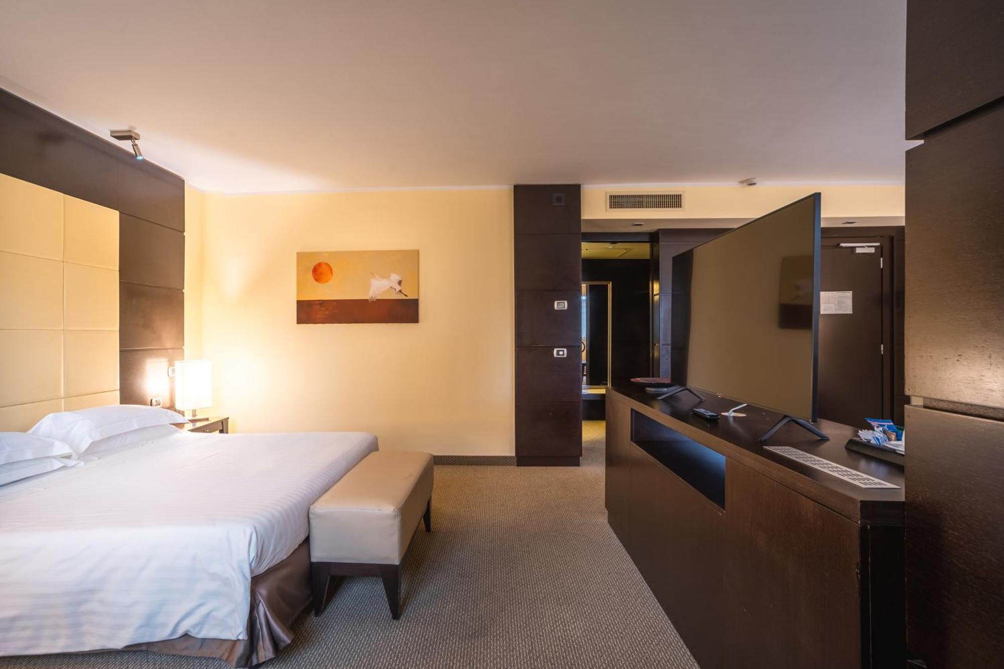 Hotel Airone - Ombrellone Incluso Al Bagno Dolce Vita A Marina Dal 1 Giugno Al 15 Settembre Гроссето Экстерьер фото