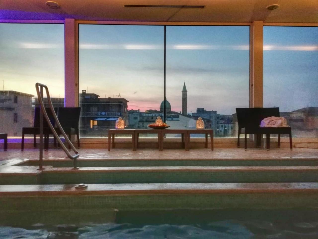 Hotel Airone - Ombrellone Incluso Al Bagno Dolce Vita A Marina Dal 1 Giugno Al 15 Settembre Гроссето Экстерьер фото